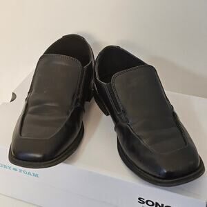 Sonoma Boys Shoes Size 1 Black / 2‎ Pairs of Socks /Wedding